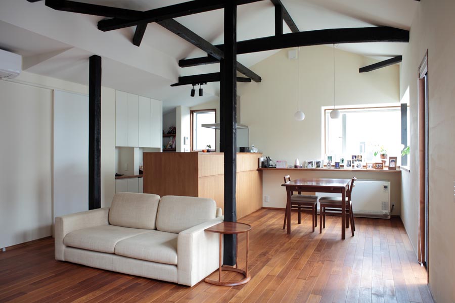 八幡町の家（改築）