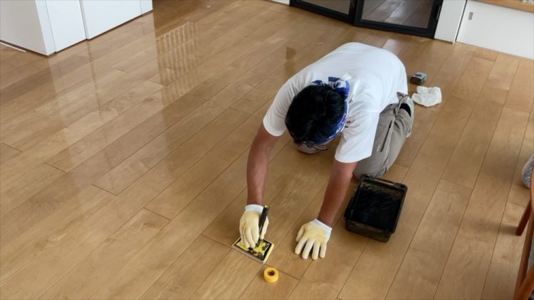 無垢フローリング滑り止めオイル施工事例の紹介(東京都八王子市・戸建)