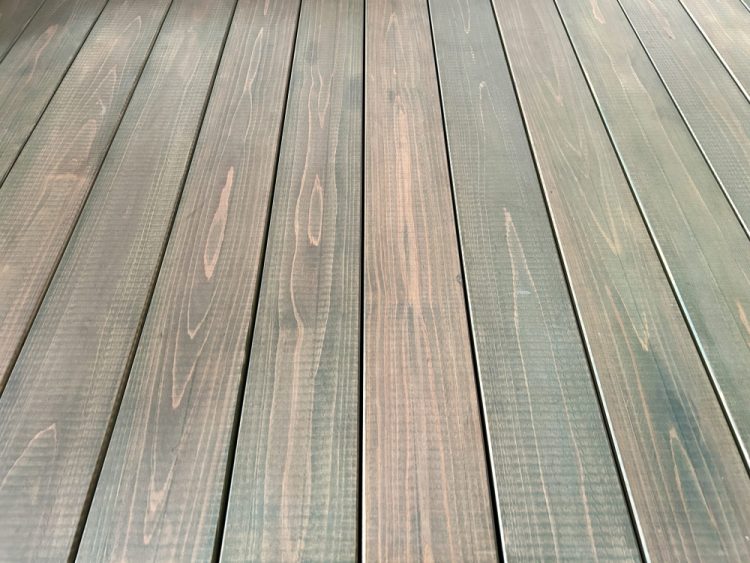 着色の自然オイルに、グリップオイルは塗れるのか?