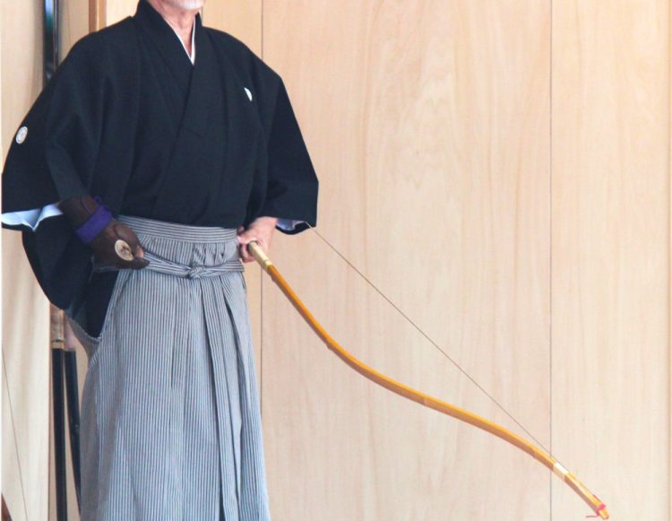 なぜ弓道場の床材は滑る？原因と５つの対策